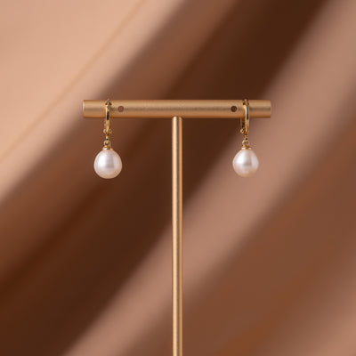 Helen Huggie Earrings